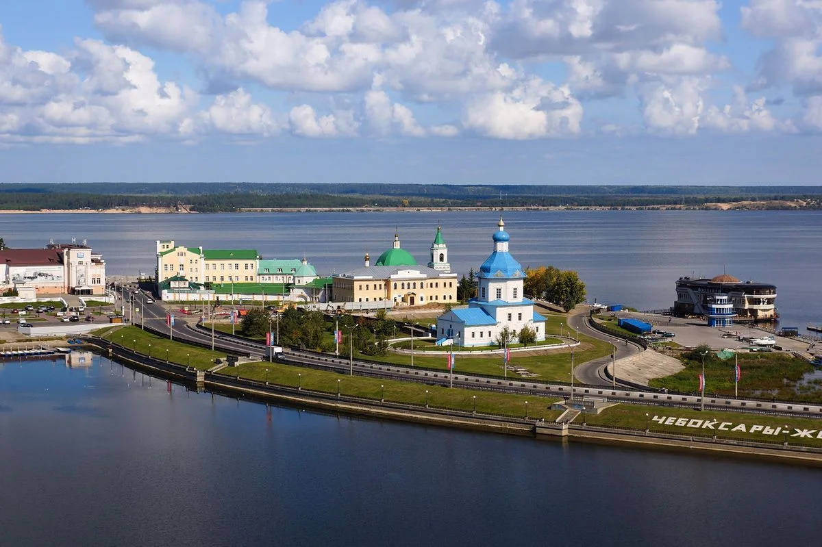 Экскурсия по монастырям и храмам