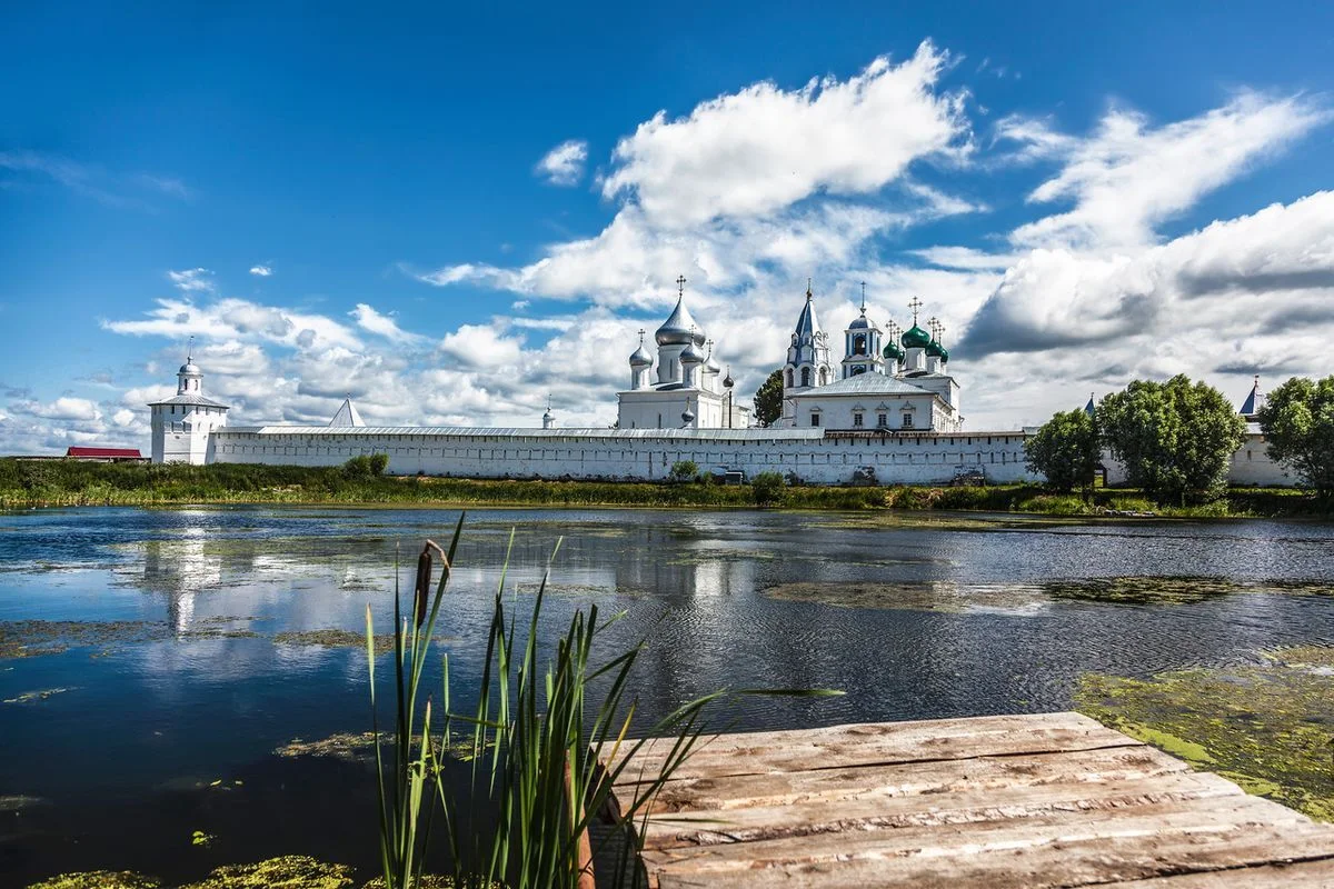 Обзорная экскурсия по центру города и северо-восточному берегу Плещеева озера