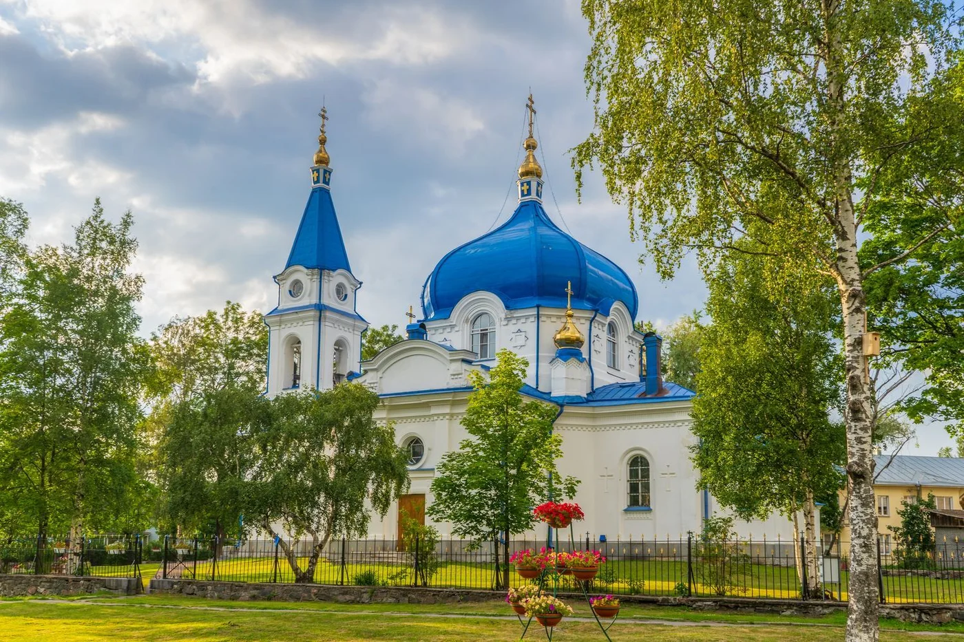 Пешеходная экскурсия по Сортавале и посещение музея Кронида Гоголева