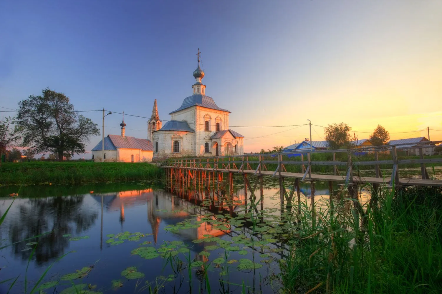 Экскурсии с лучшими гидами в 100+ городах России