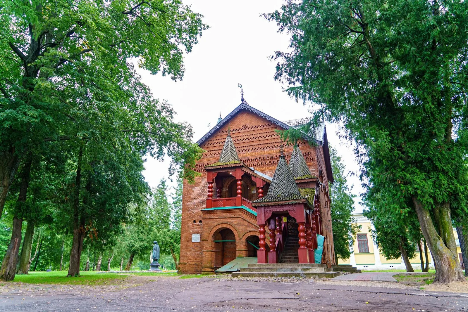 Экскурсия по Угличскому Кремлю
