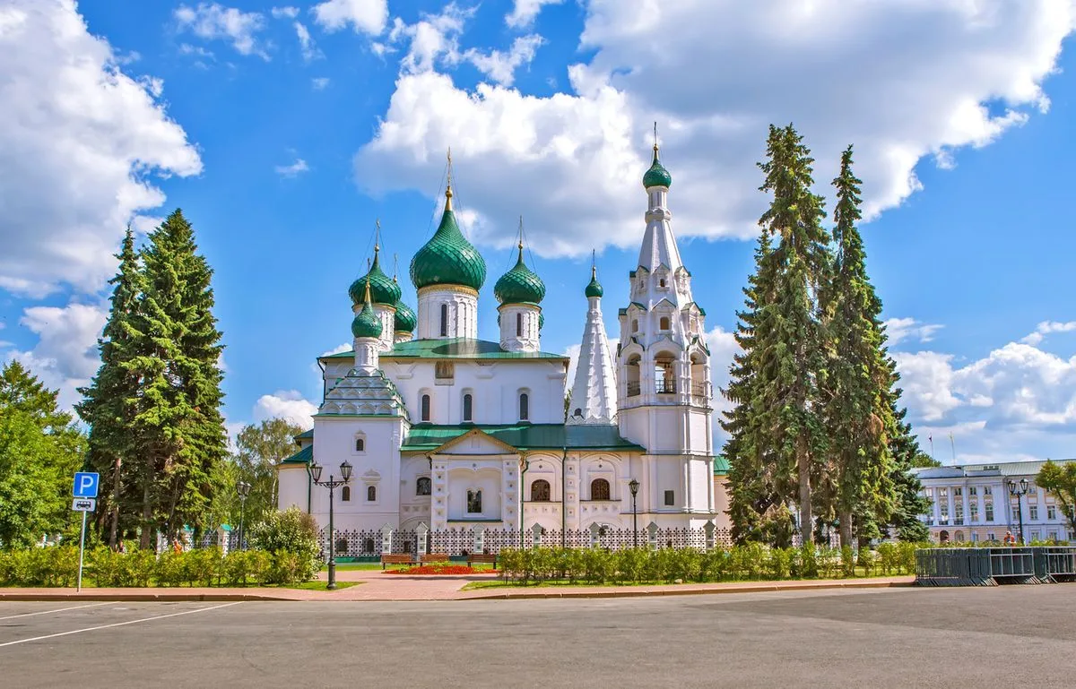 Обзорная пешеходная экскурсия по Ярославлю