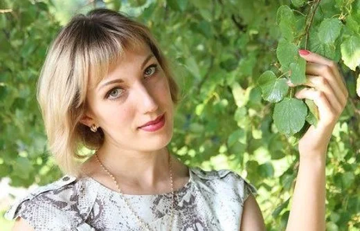 Оксана Власова